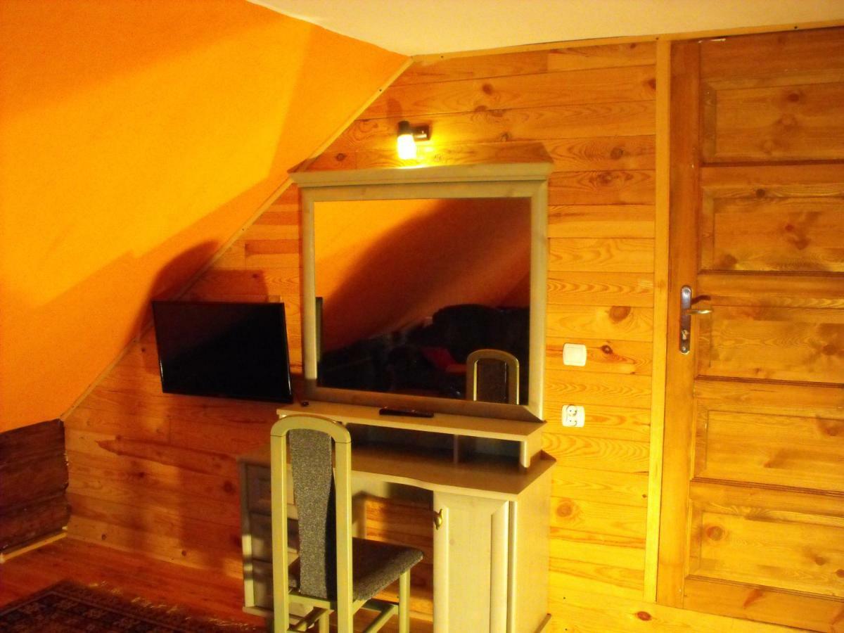 Agroturystyka Zacisze Czarna Owca Brzezanka Buitenkant foto