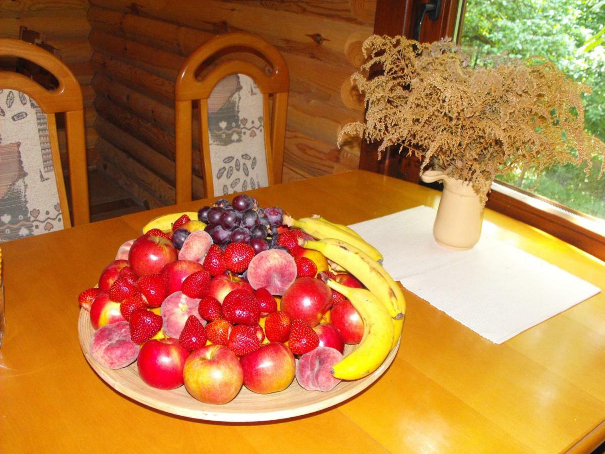 Agroturystyka Zacisze Czarna Owca Brzezanka Buitenkant foto